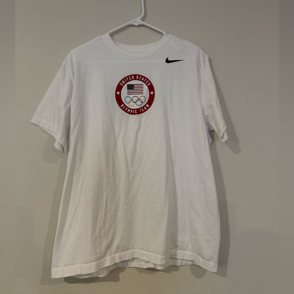 Nike USA Olympic Team Paris T-Shirt Size L White 100% Cotton Swoosh Logo
